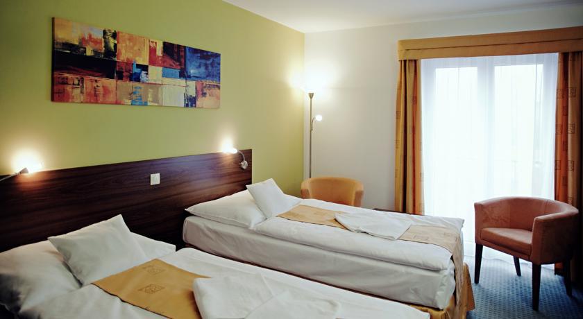 Hotel Active Prachatice Exterior foto